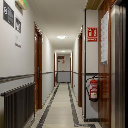 Hotel Alda Centro Pontevedra Luaran gambar