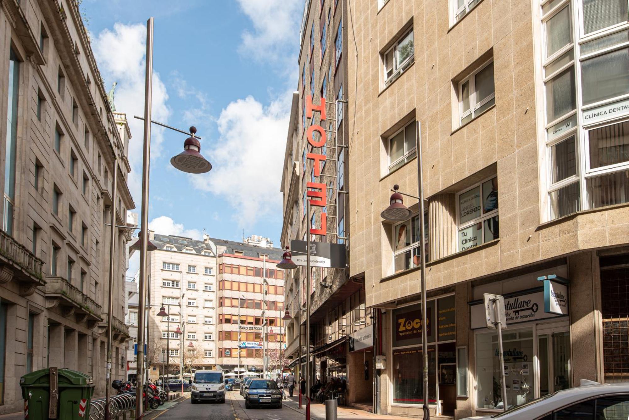 Hotel Alda Centro Pontevedra Luaran gambar