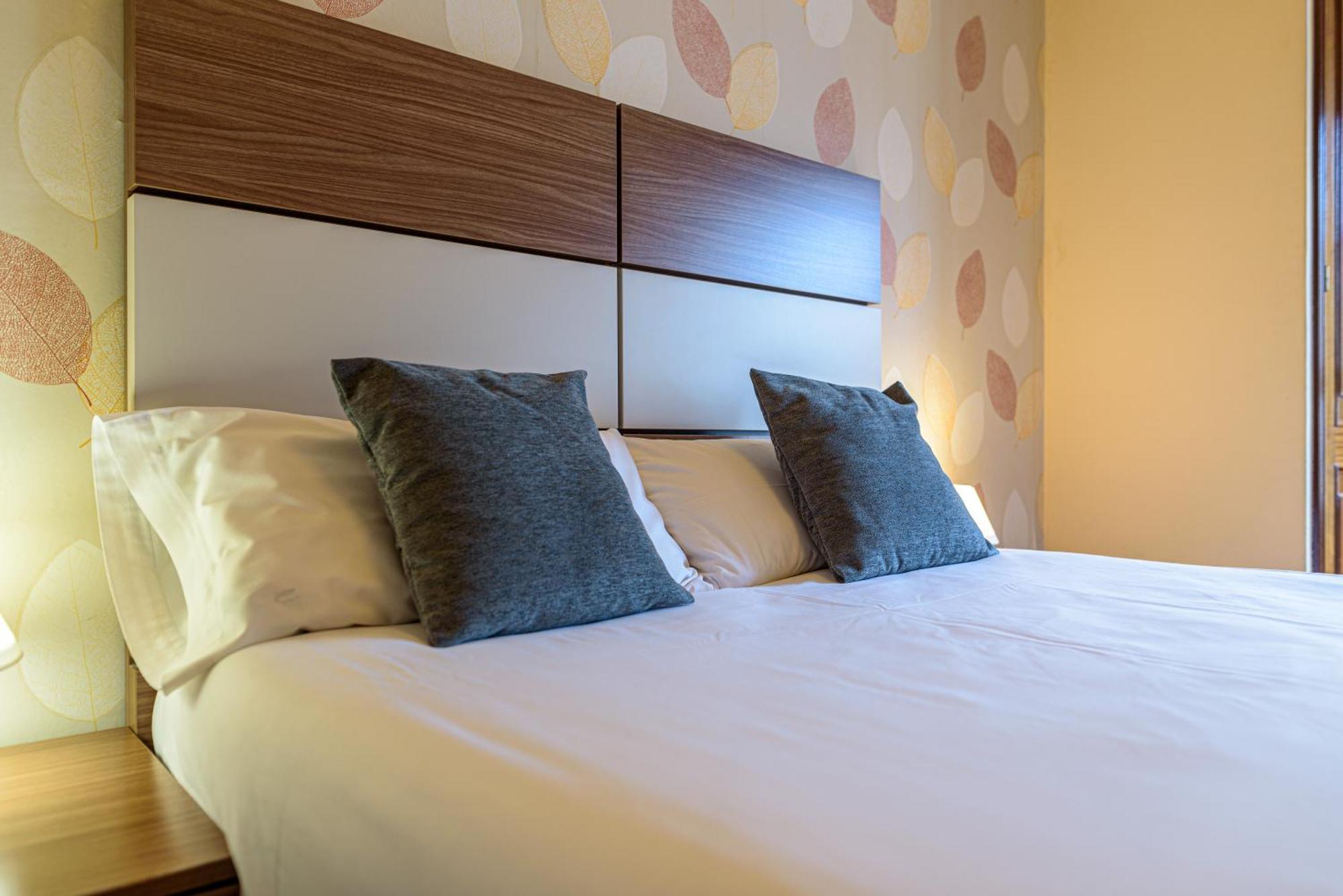 Hotel Alda Centro Pontevedra Luaran gambar